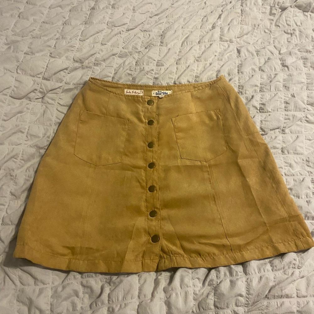 Wild Blue Sadie Robertson Collaboration Faux Suede button up skirt with pockets